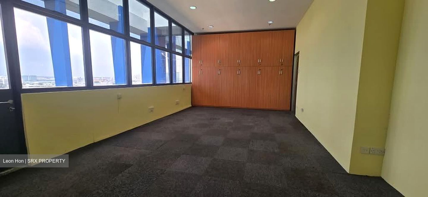 Tradehub 21 (D22), Factory #563356821